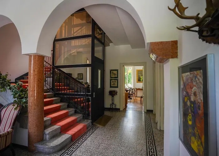 Evelina Villa Travedona